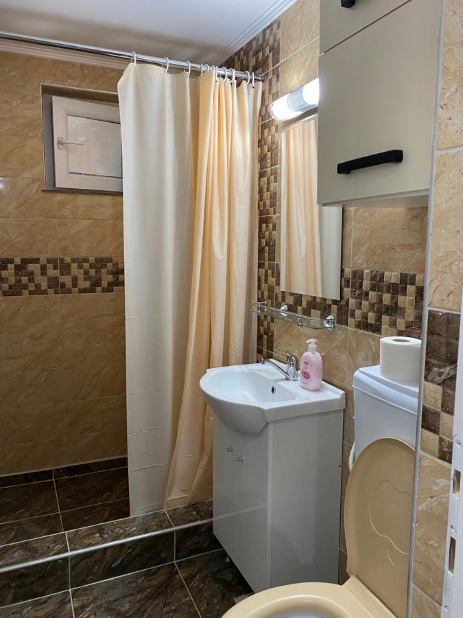 5 Residence Apartment Cavnic Bagian luar foto